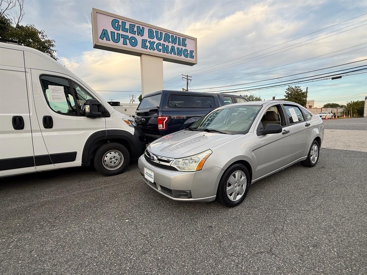 Ford Focus 4dr Sdn S 2009