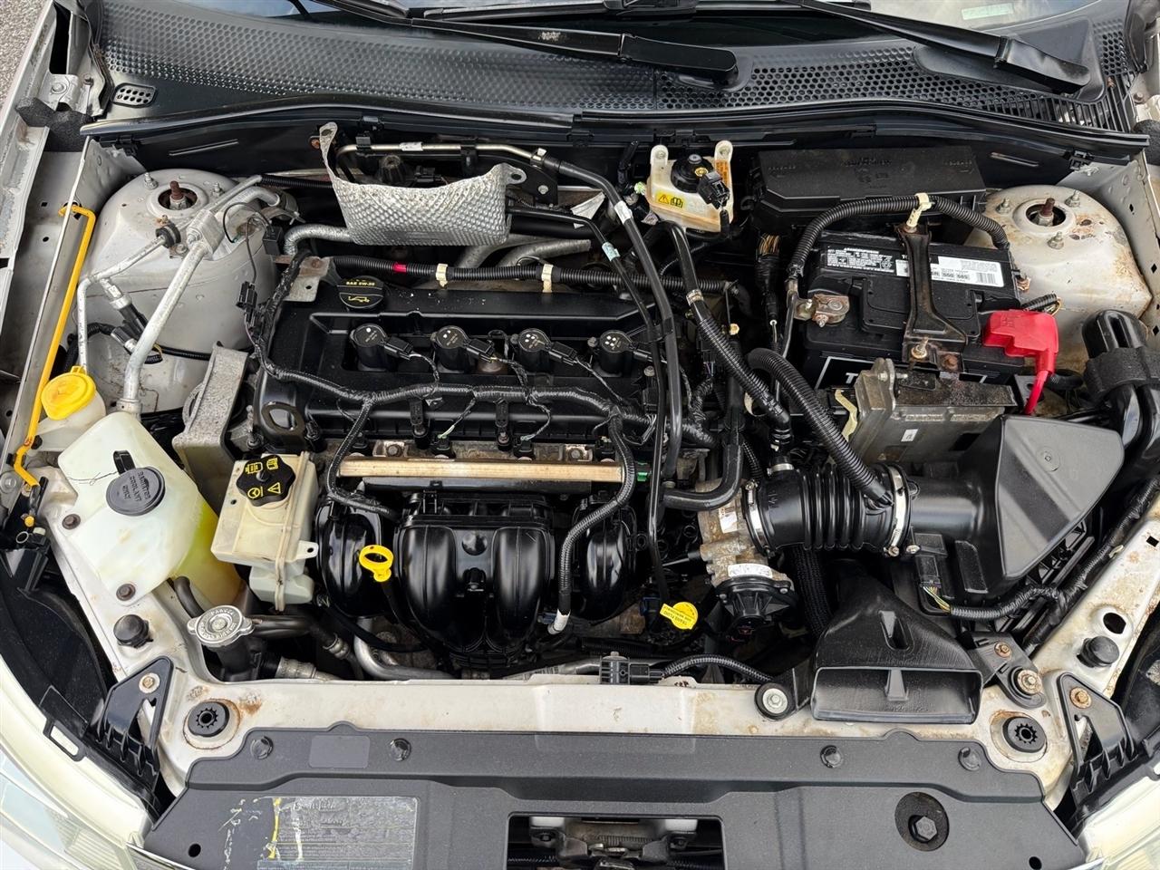 Ford Focus 4dr Sdn S 2009