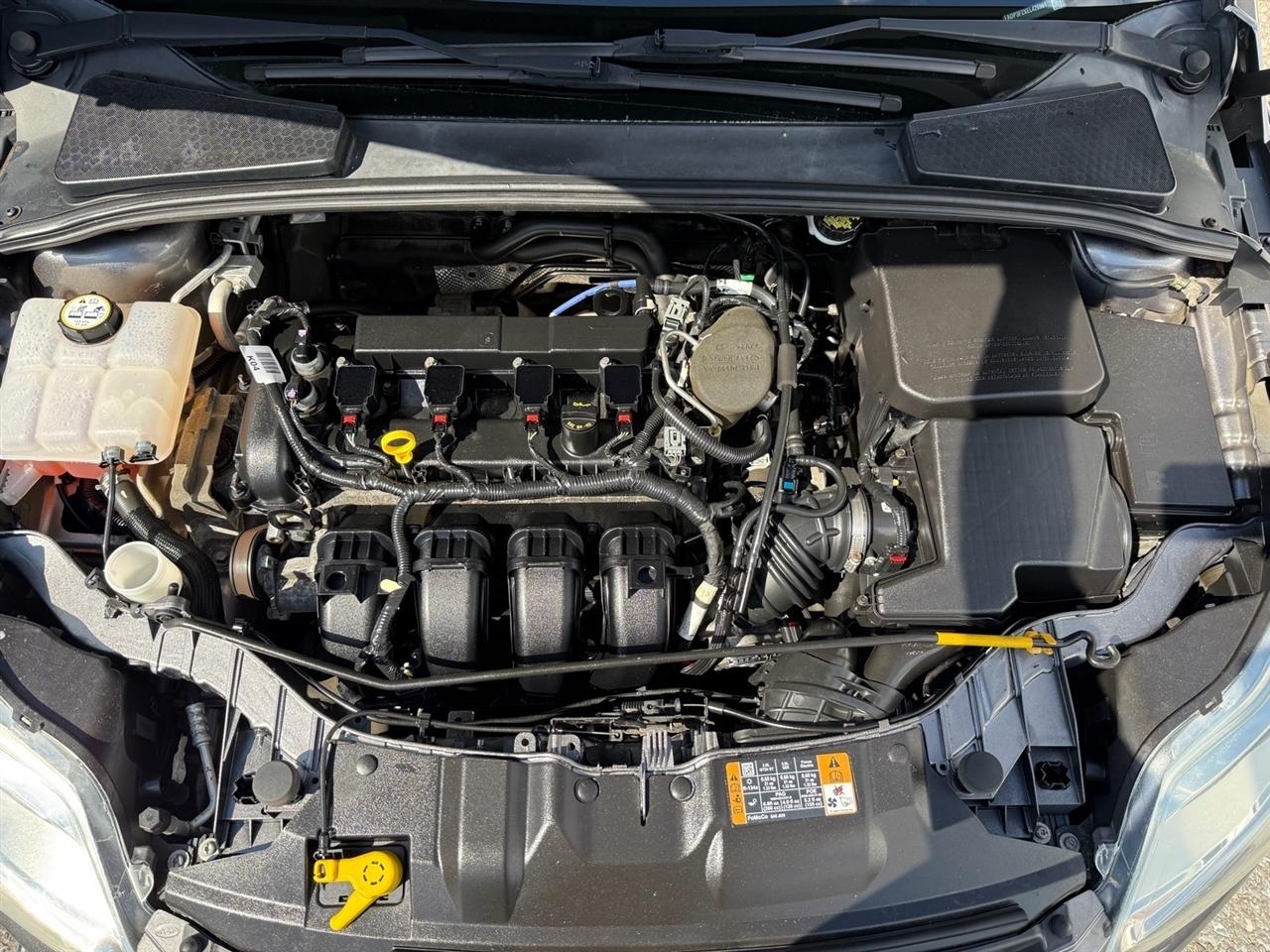 Ford Focus 4dr Sdn SE 2014