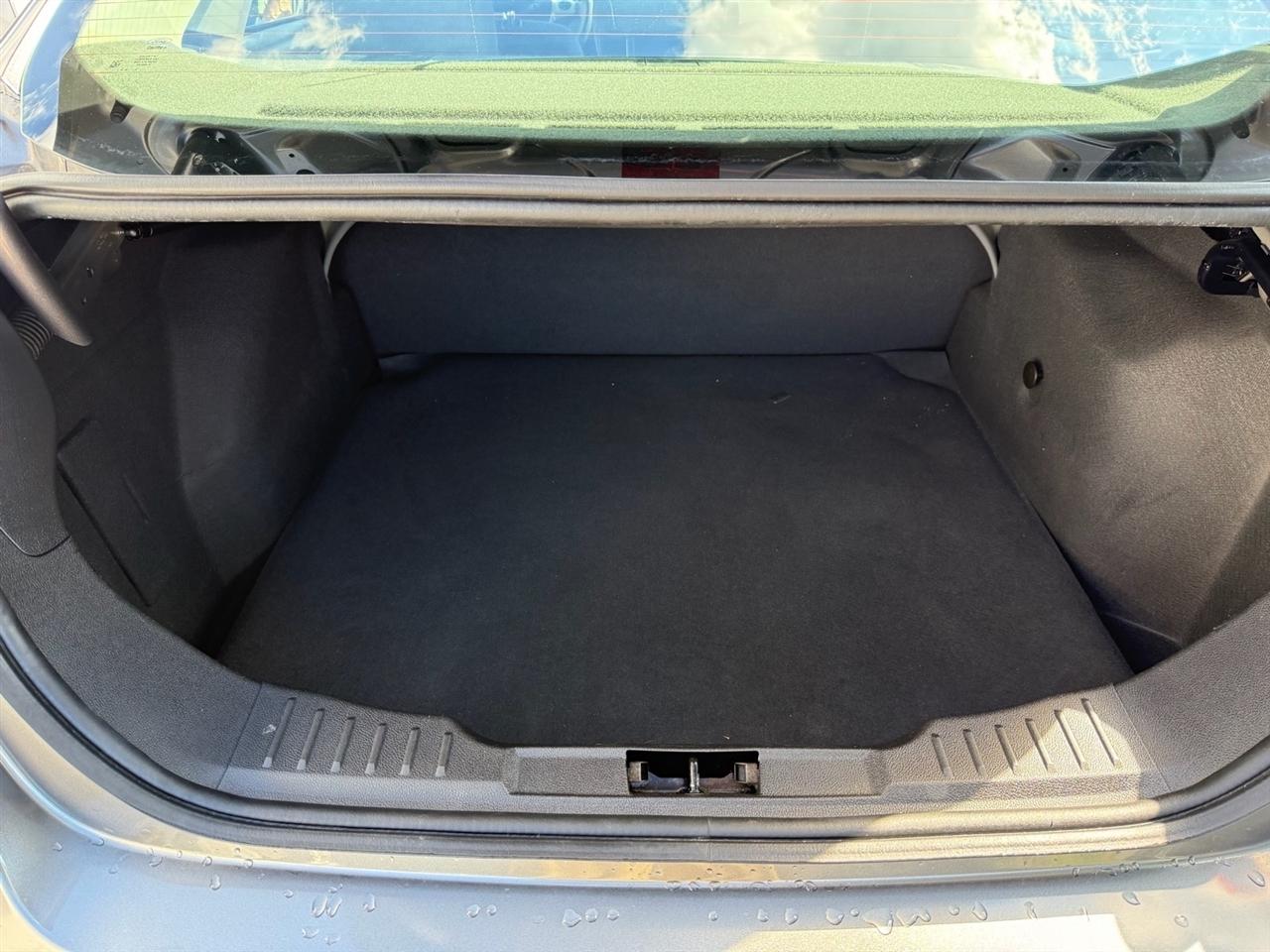 Ford Focus 4dr Sdn SE 2014