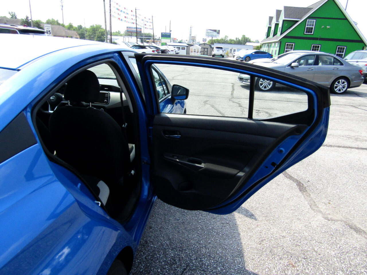 Nissan Versa SV 2021 Nissan Versa SV 2021