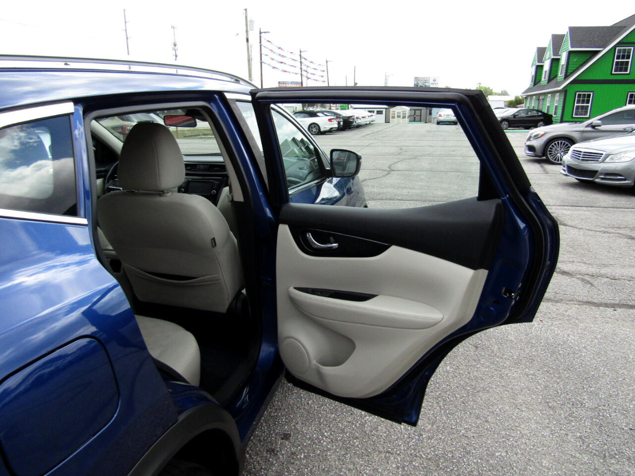 Nissan Rogue Sport SV AWD 2019 Nissan Rogue Sport SV AWD 2019