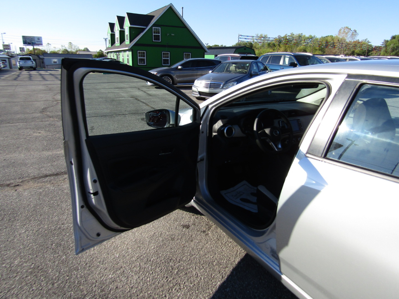 Nissan Versa SV 2020 Nissan Versa SV 2020