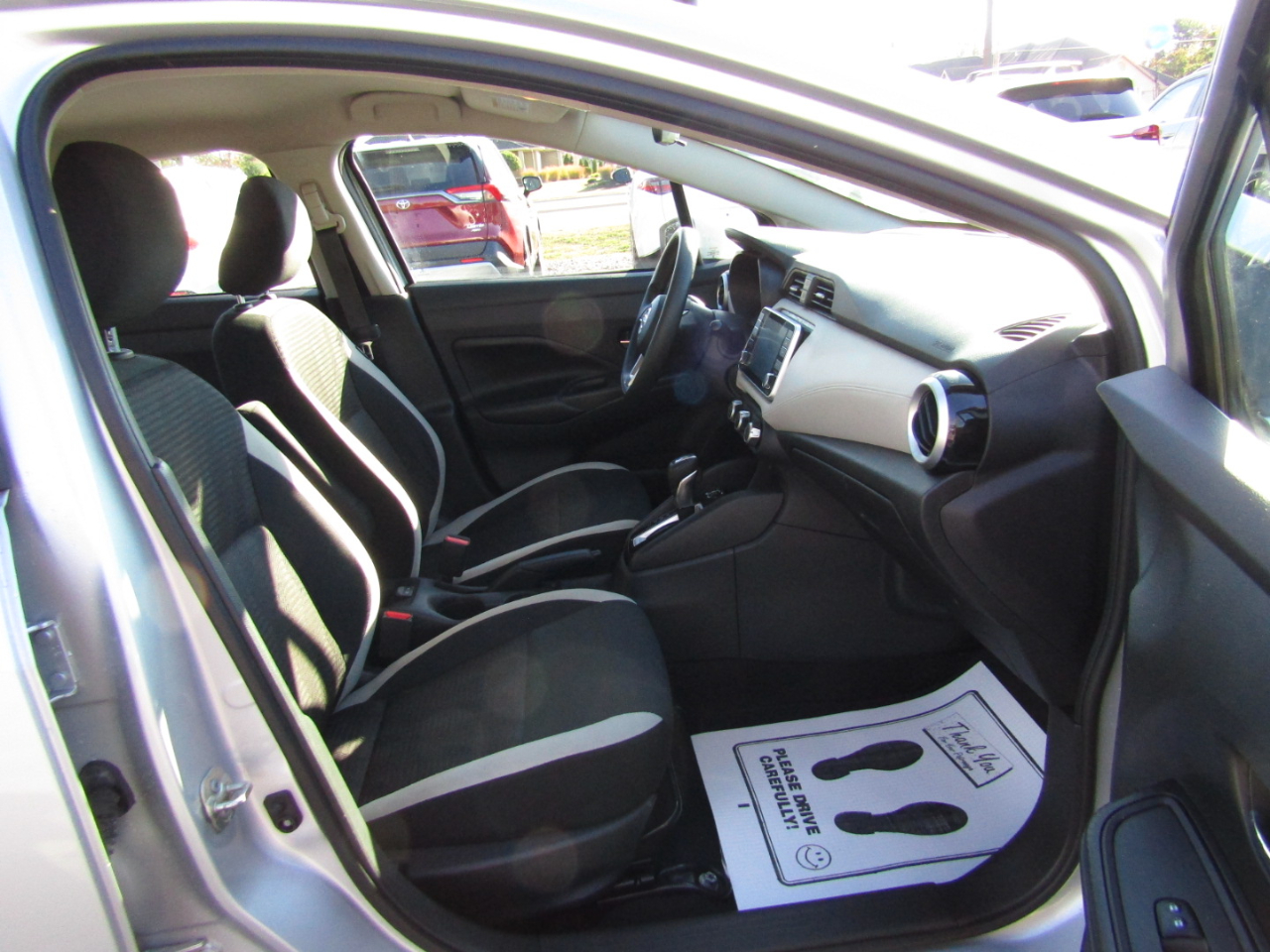 Nissan Versa SV 2020 Nissan Versa SV 2020