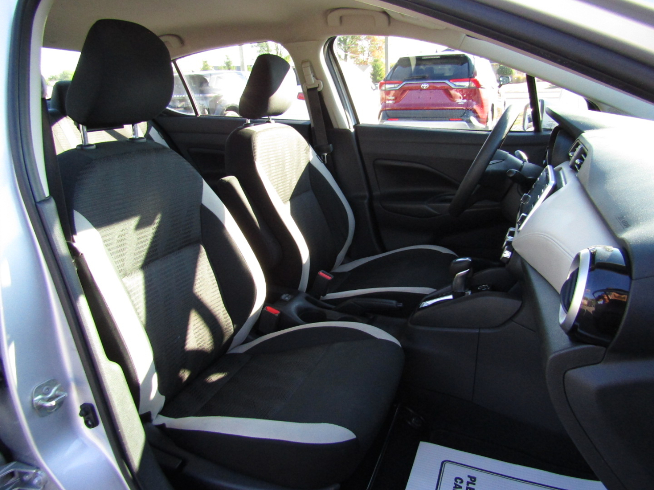 Nissan Versa SV 2020 Nissan Versa SV 2020