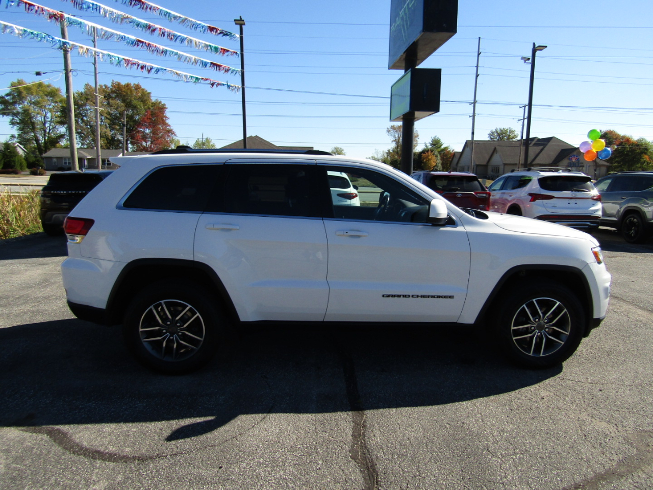 Jeep Grand Cherokee Laredo 4WD 2020 Jeep Grand Cherokee Laredo 4WD 2020