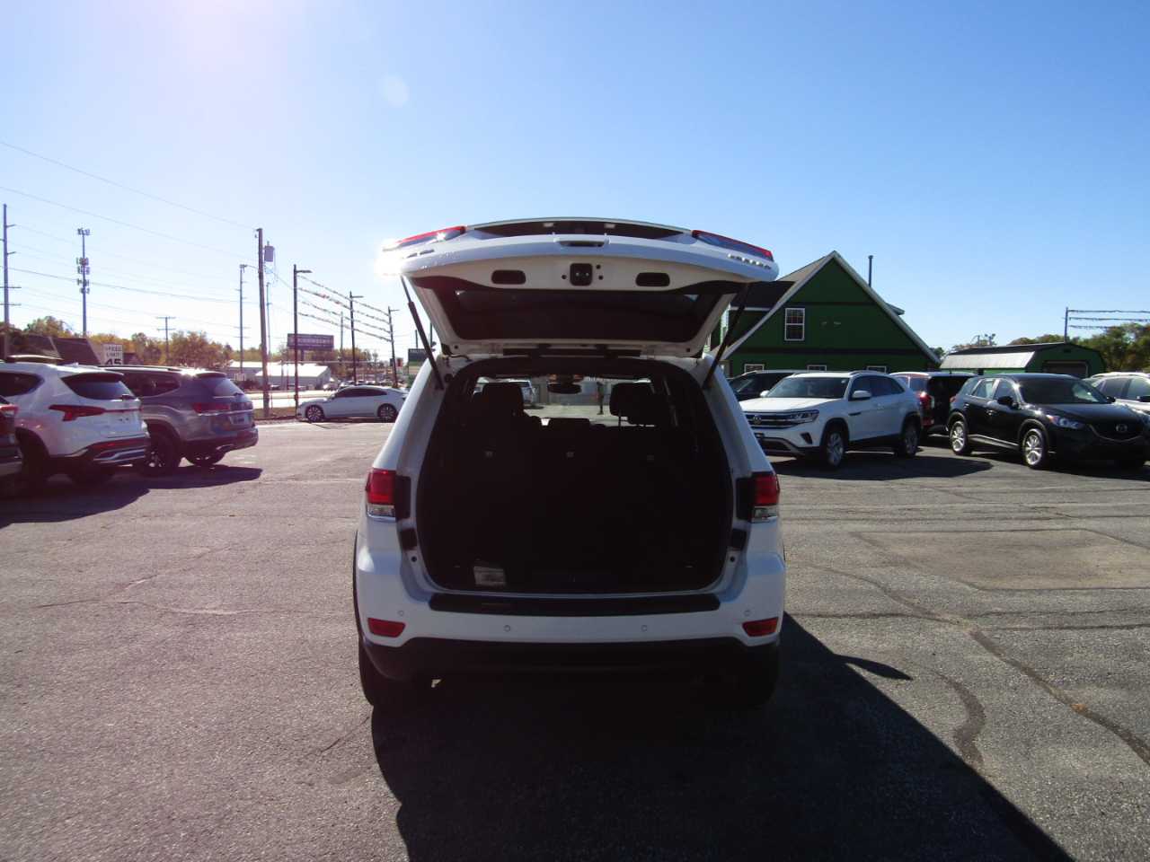 Jeep Grand Cherokee Laredo 4WD 2020 Jeep Grand Cherokee Laredo 4WD 2020