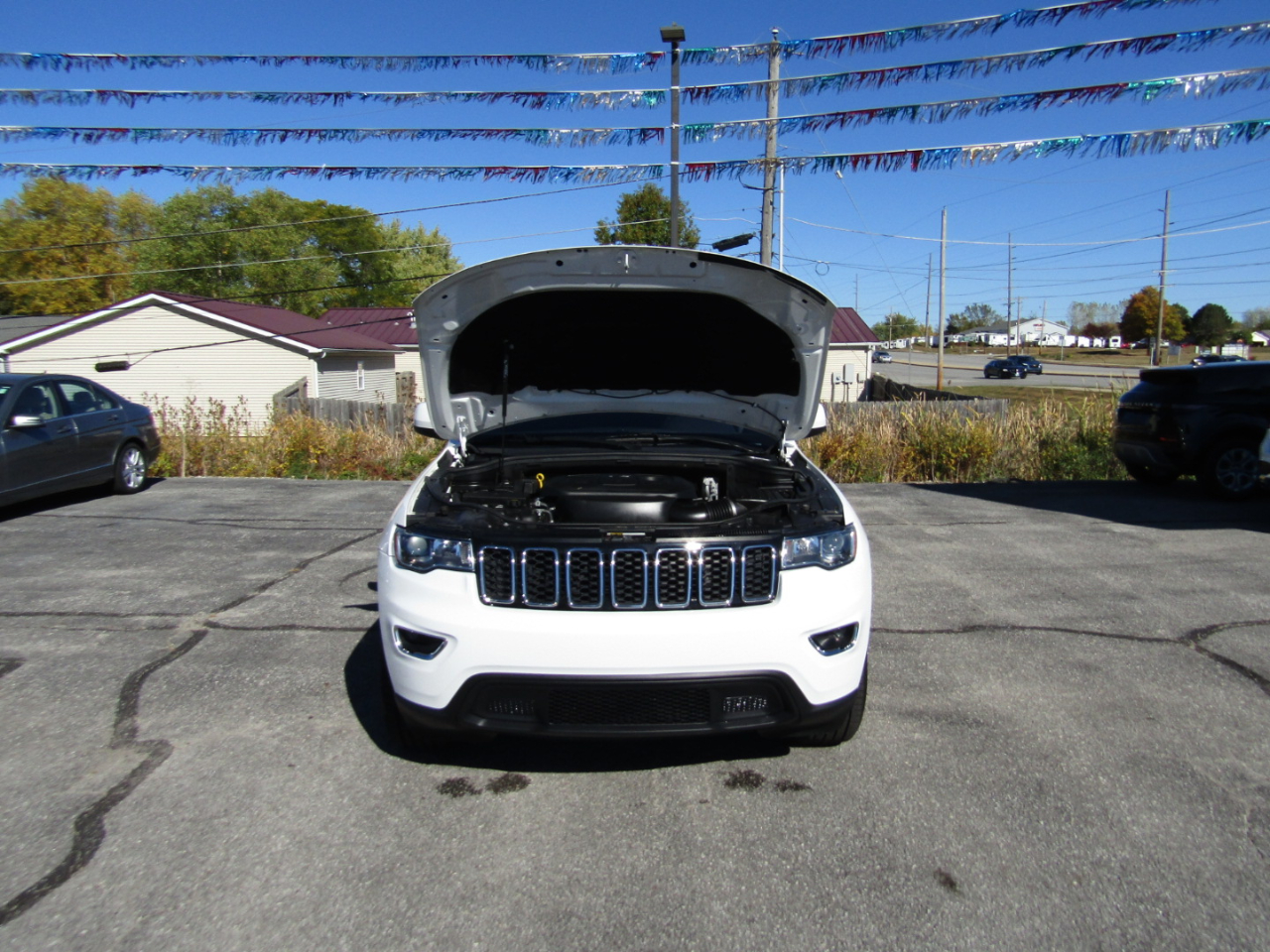 Jeep Grand Cherokee Laredo 4WD 2020 Jeep Grand Cherokee Laredo 4WD 2020