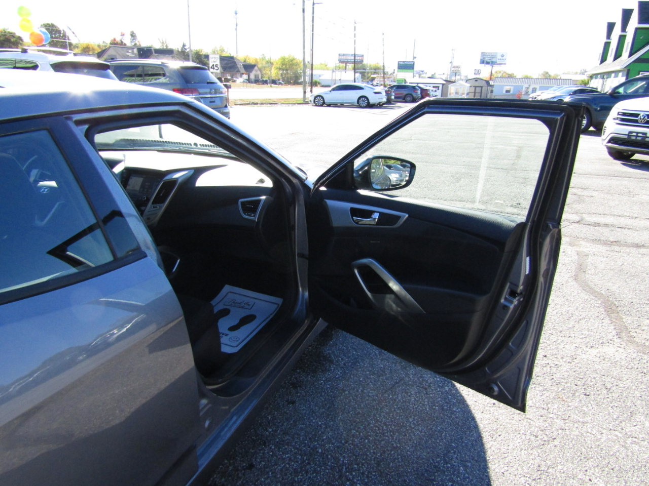 Hyundai Veloster Value Edition 3D Coupe 2017 Hyundai Veloster Value Edition 3D Coupe 2017