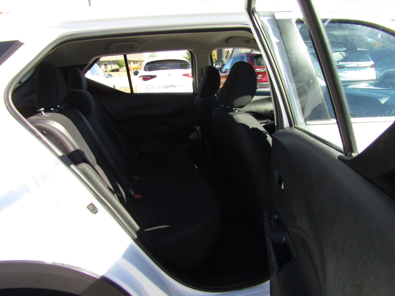 Nissan Kicks S 2023 Nissan Kicks S 2023