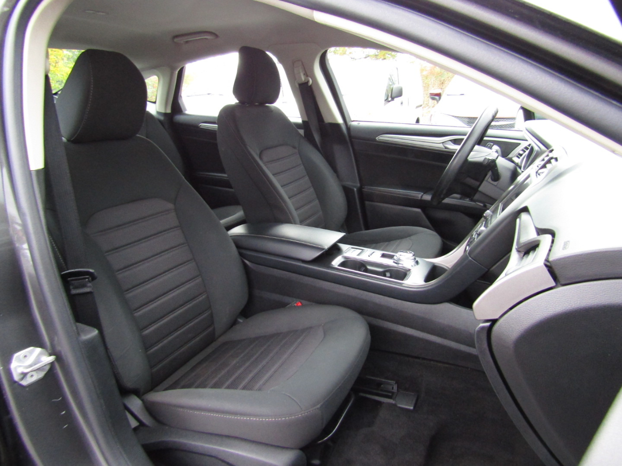 Ford Fusion SE 2020 Ford Fusion SE 2020