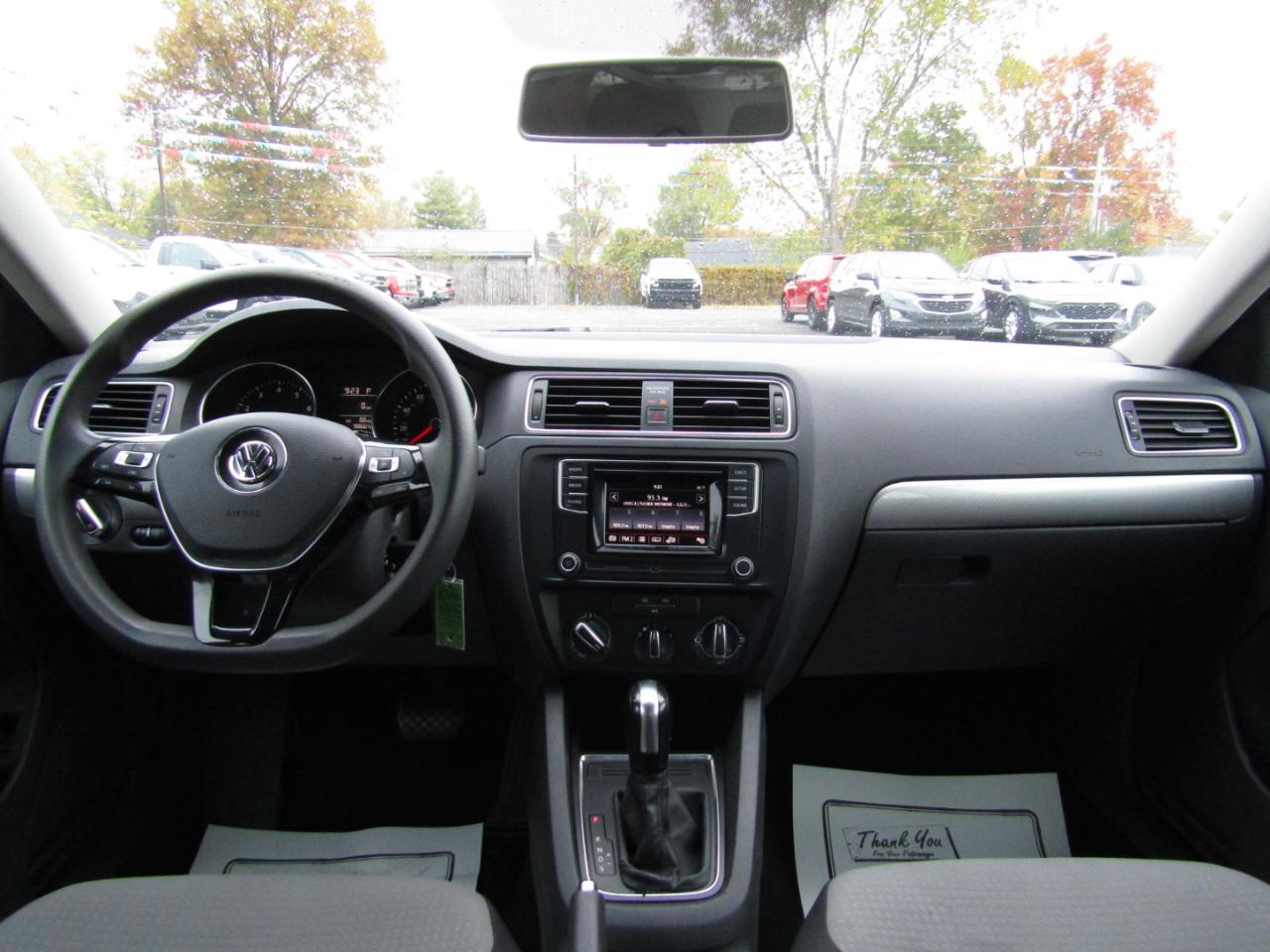 Volkswagen Jetta  2017