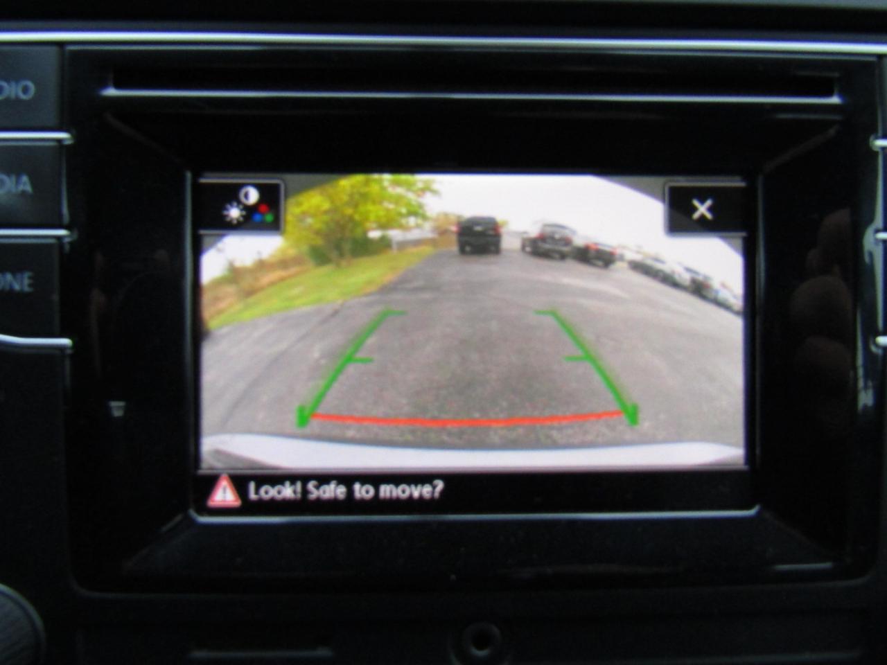 Volkswagen Jetta  2017