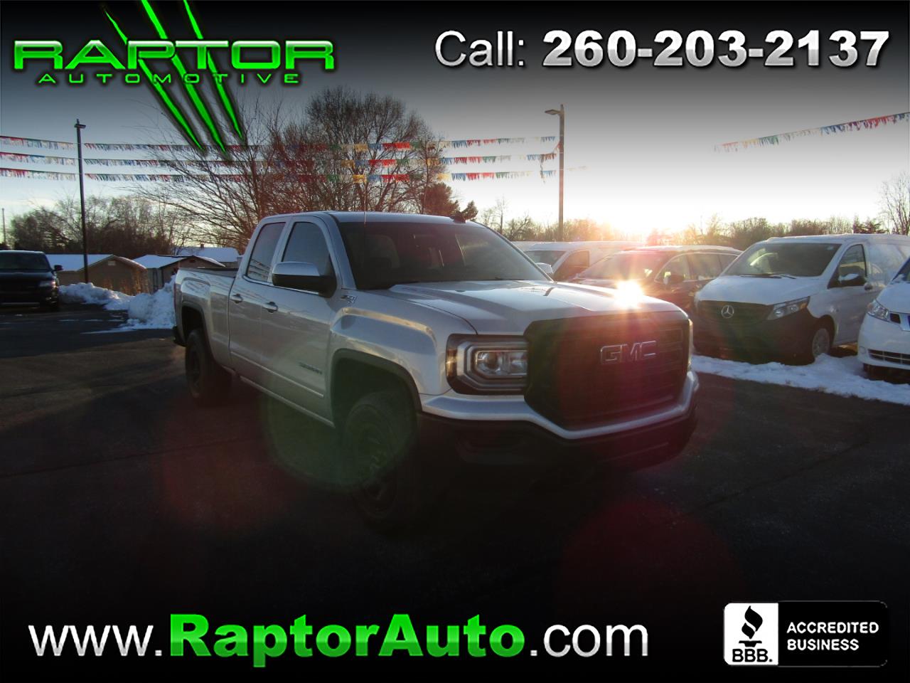 2018 GMC Sierra 1500 SLE's photo