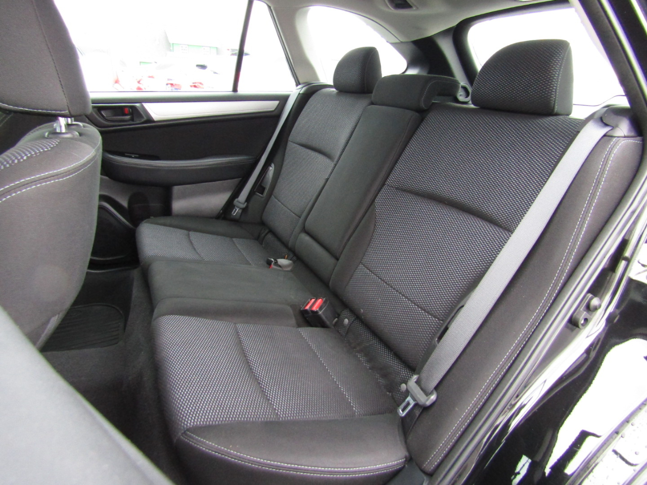 Subaru Outback  2017