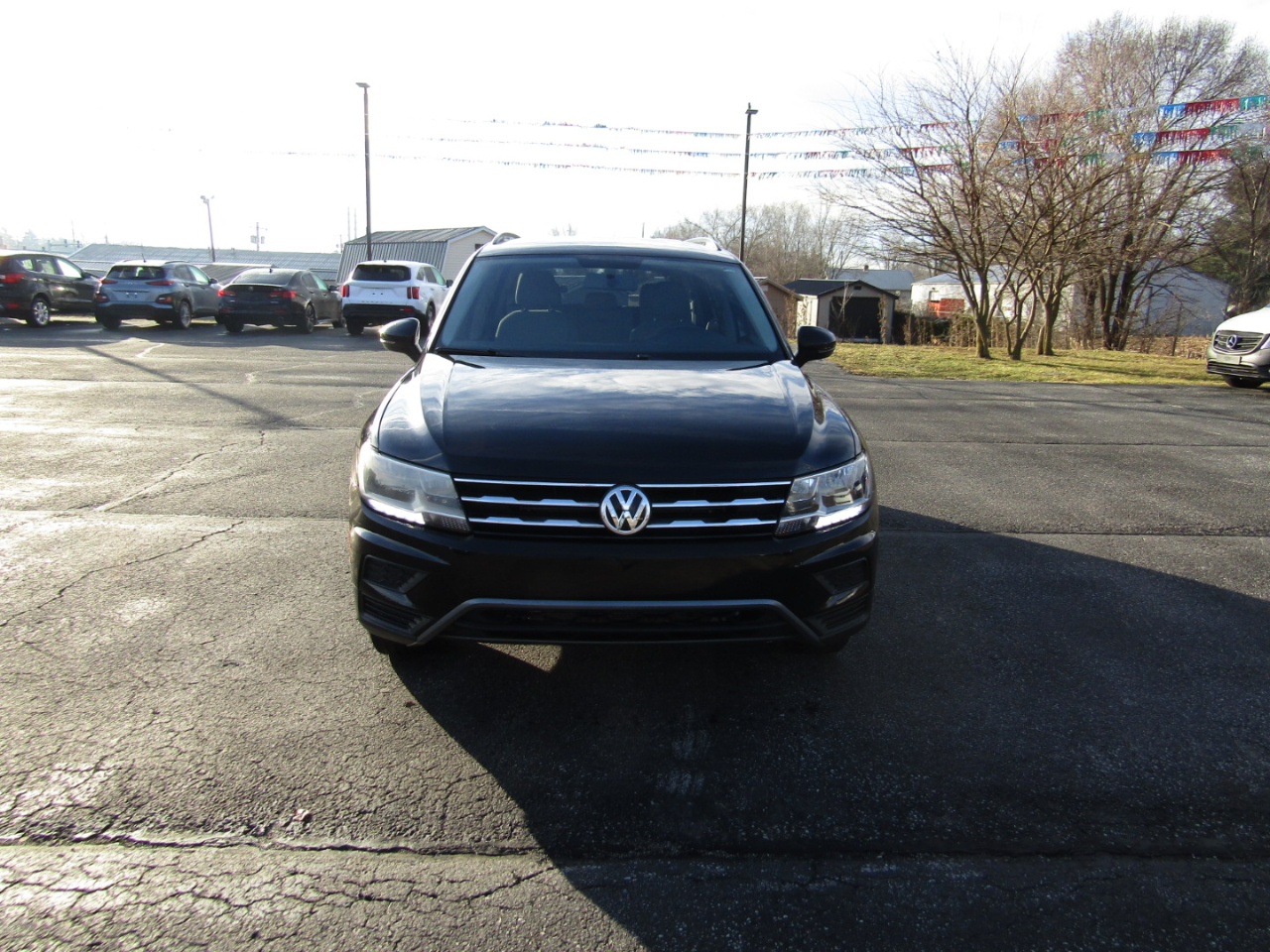 Volkswagen Tiguan S 2020
