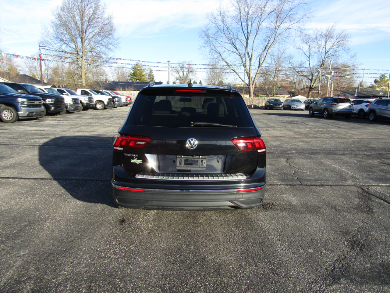 Volkswagen Tiguan S 2020