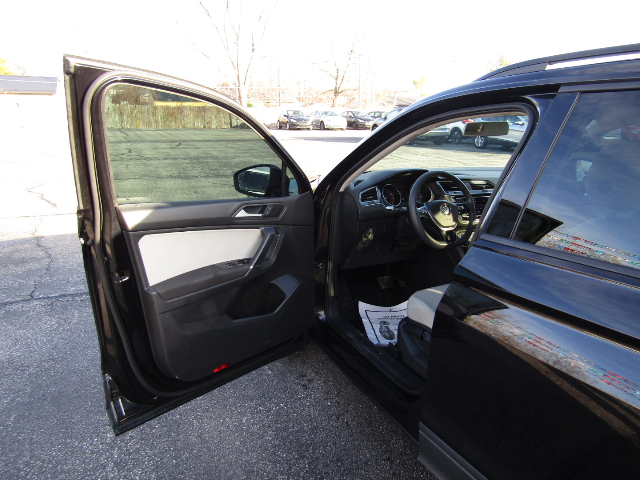 Volkswagen Tiguan S 2020