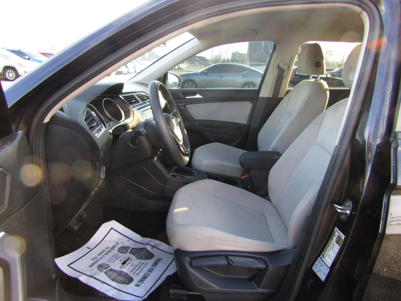 Volkswagen Tiguan S 2020