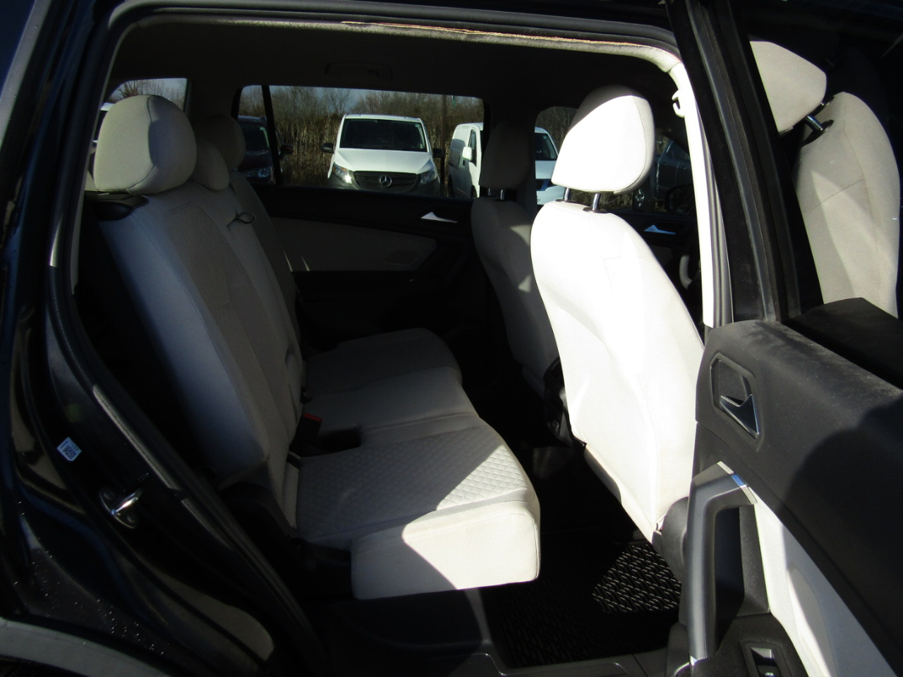 Volkswagen Tiguan S 2020