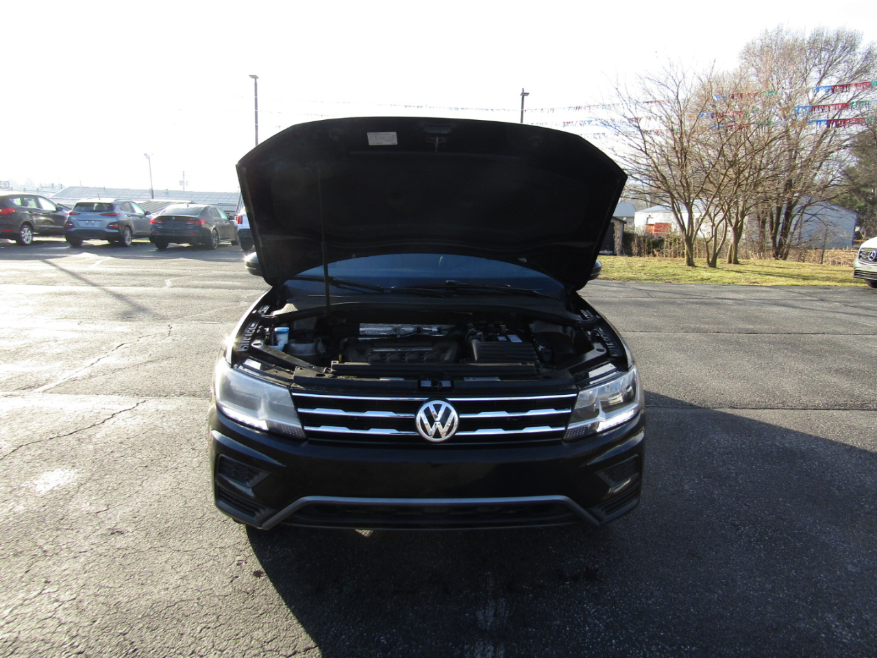 Volkswagen Tiguan S 2020
