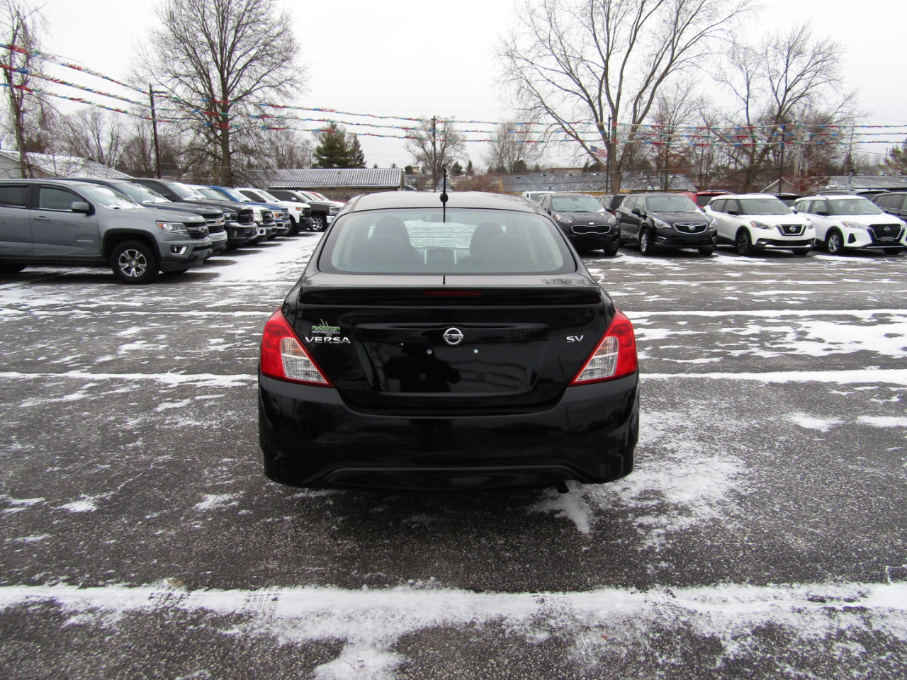 Nissan Versa 1.6 S 5M 2019