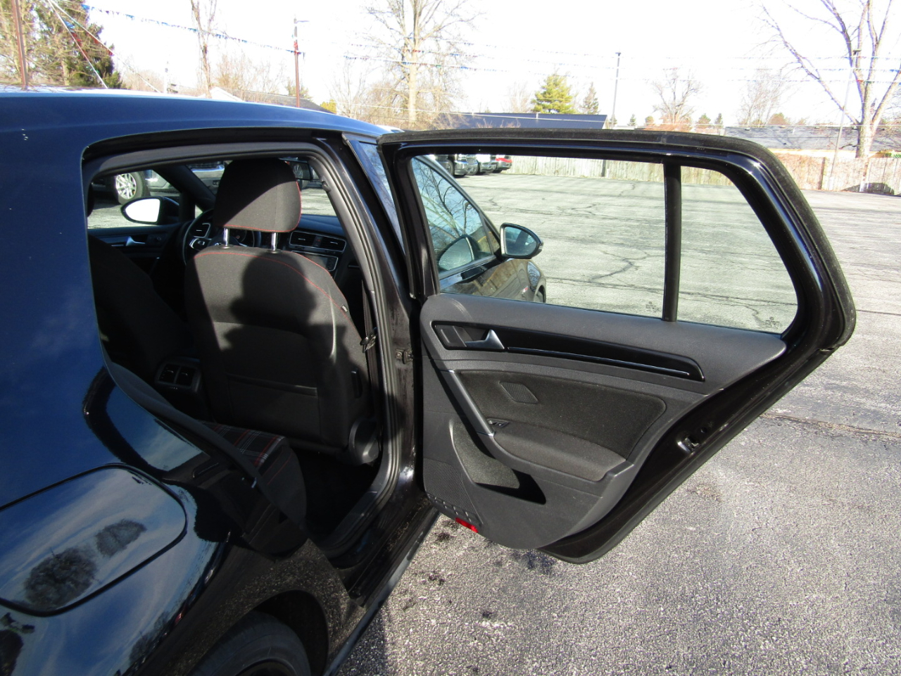 Volkswagen Golf  2016