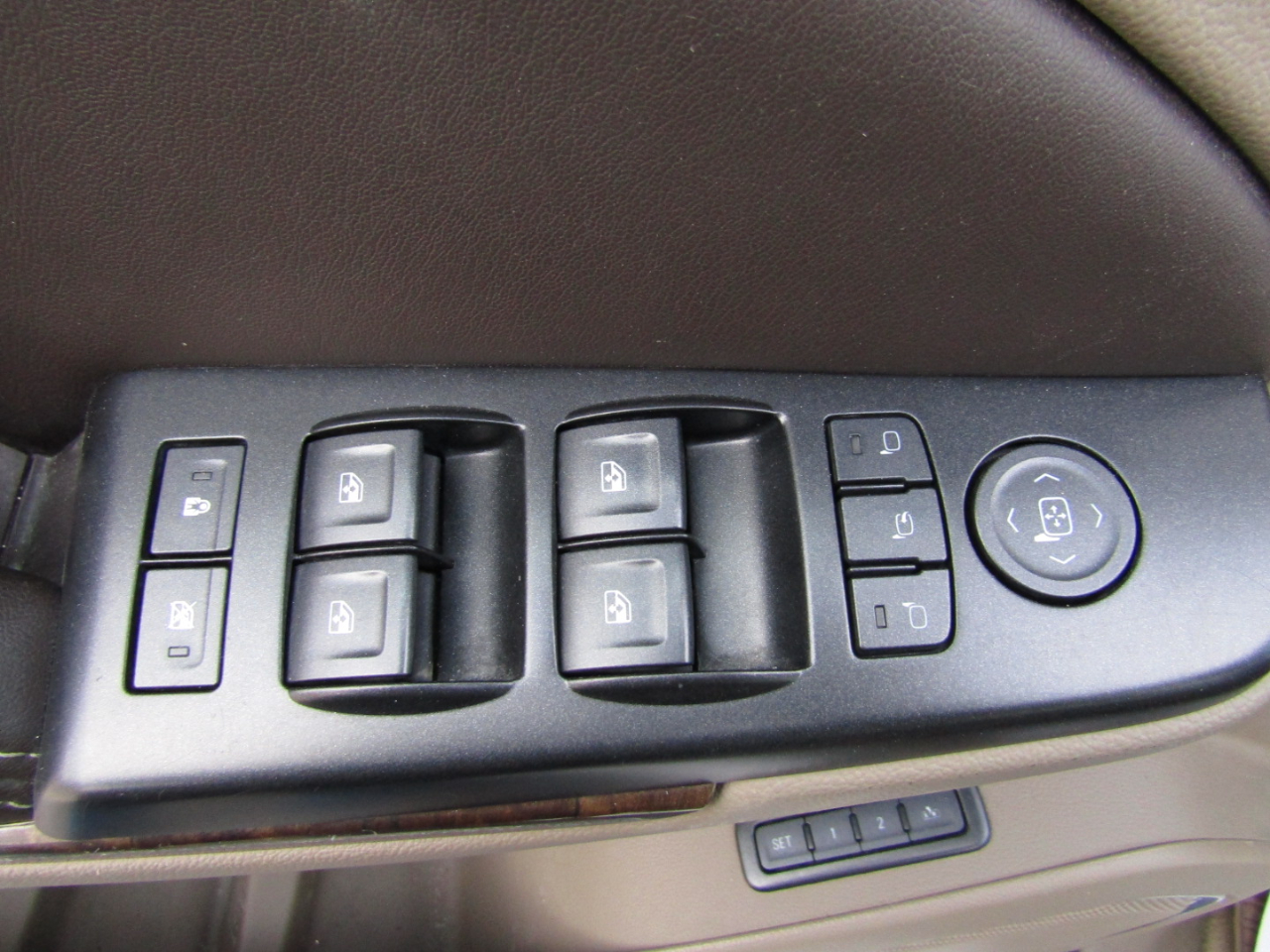 Chevrolet Tahoe  2017