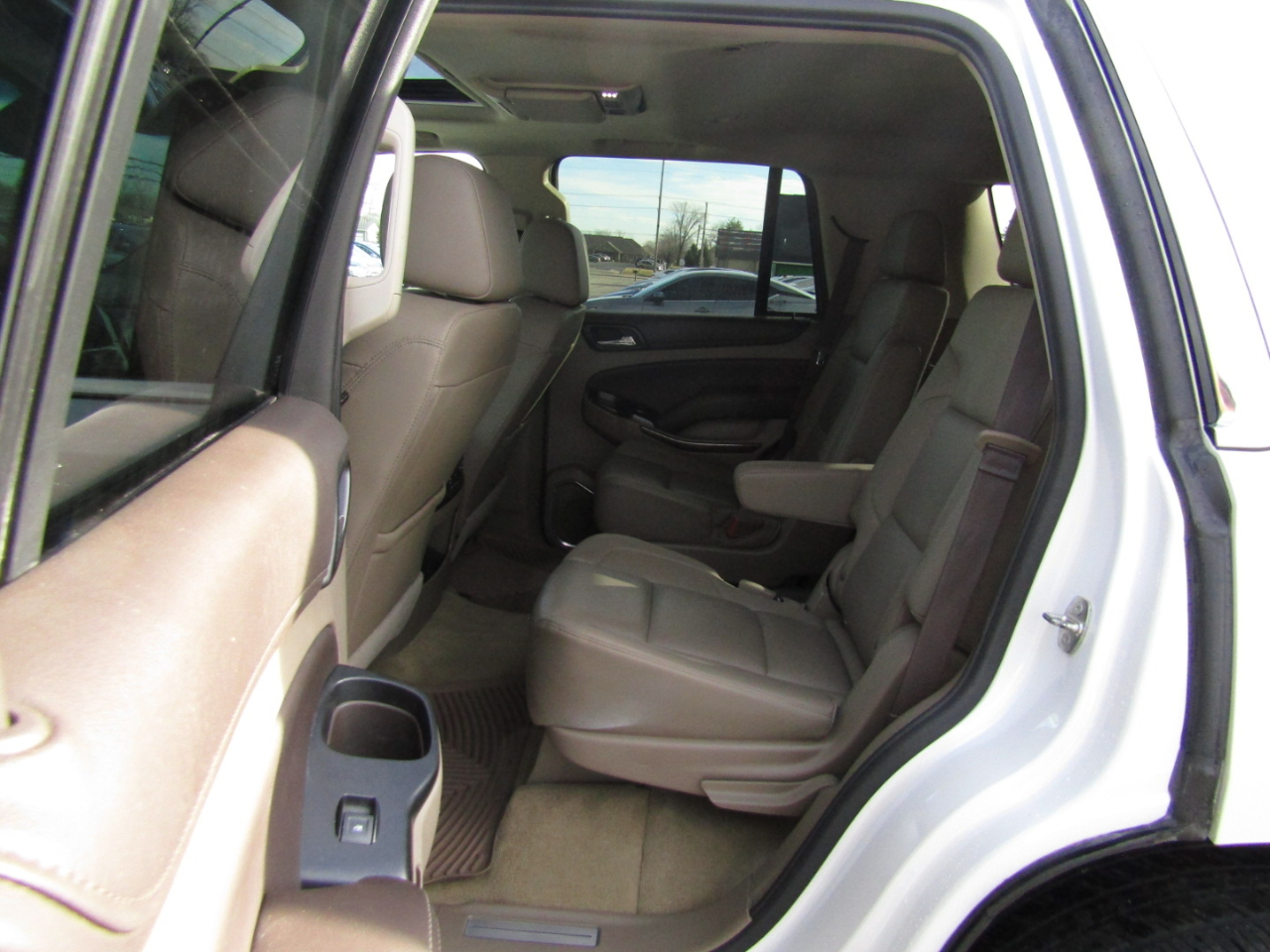 Chevrolet Tahoe  2017