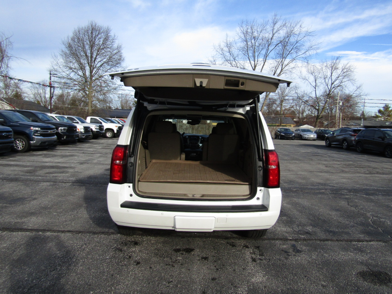 Chevrolet Tahoe  2017