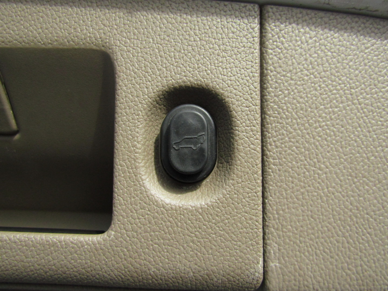 Chevrolet Tahoe  2017