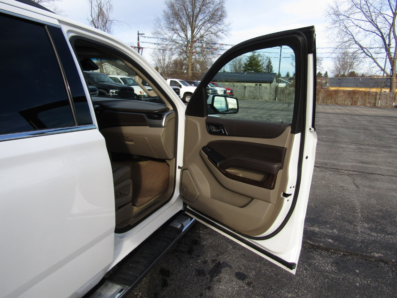 Chevrolet Tahoe  2017