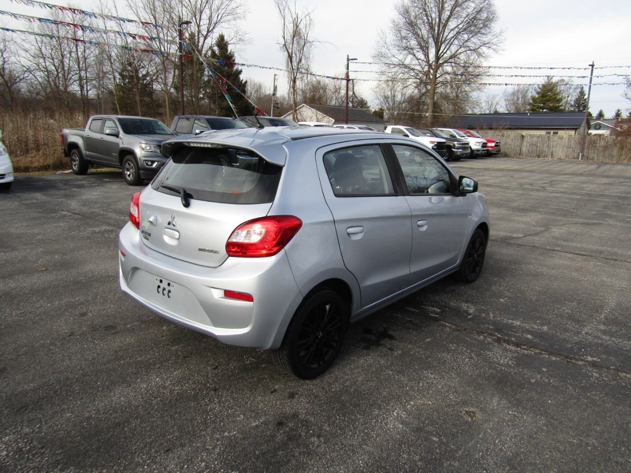 Mitsubishi Mirage ES 2019