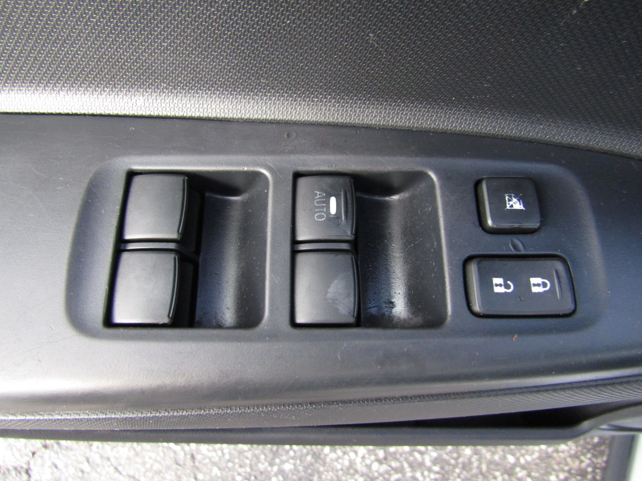 Mitsubishi Mirage ES 2019