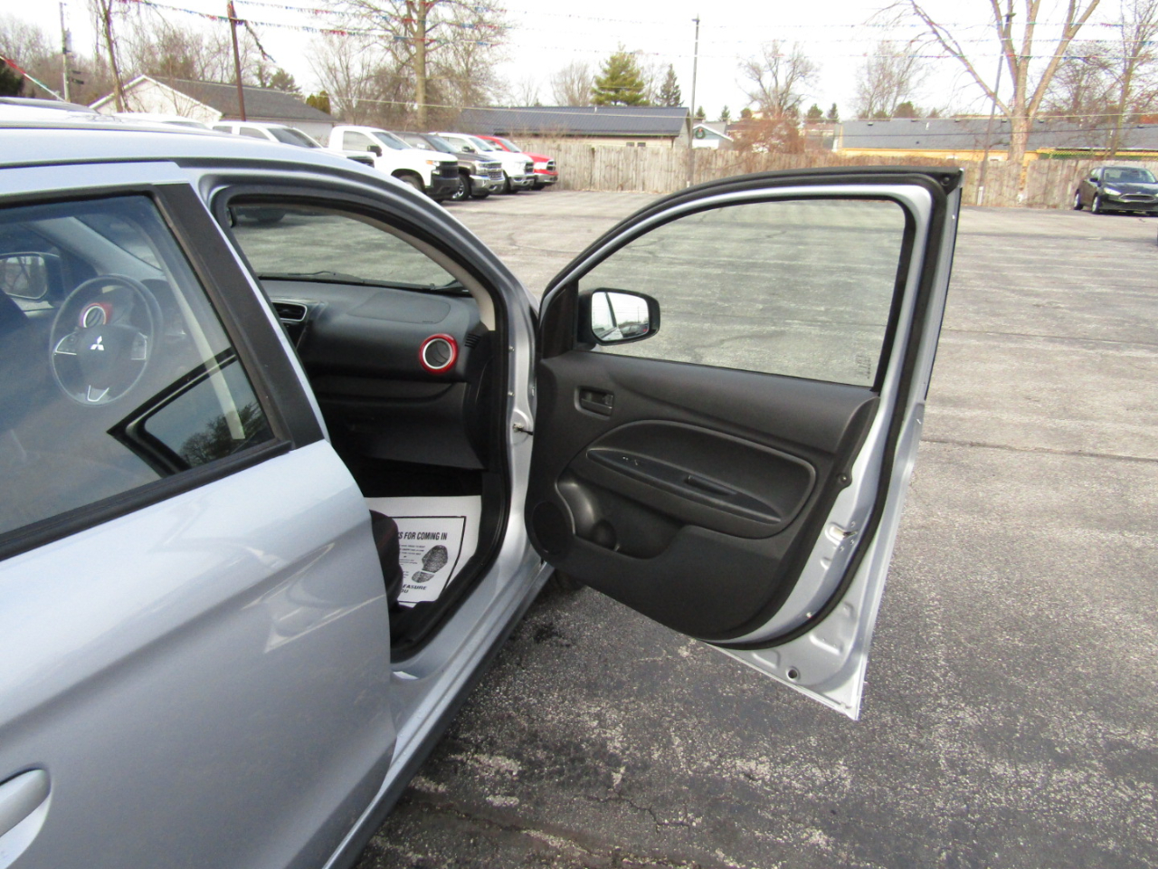 Mitsubishi Mirage ES 2019