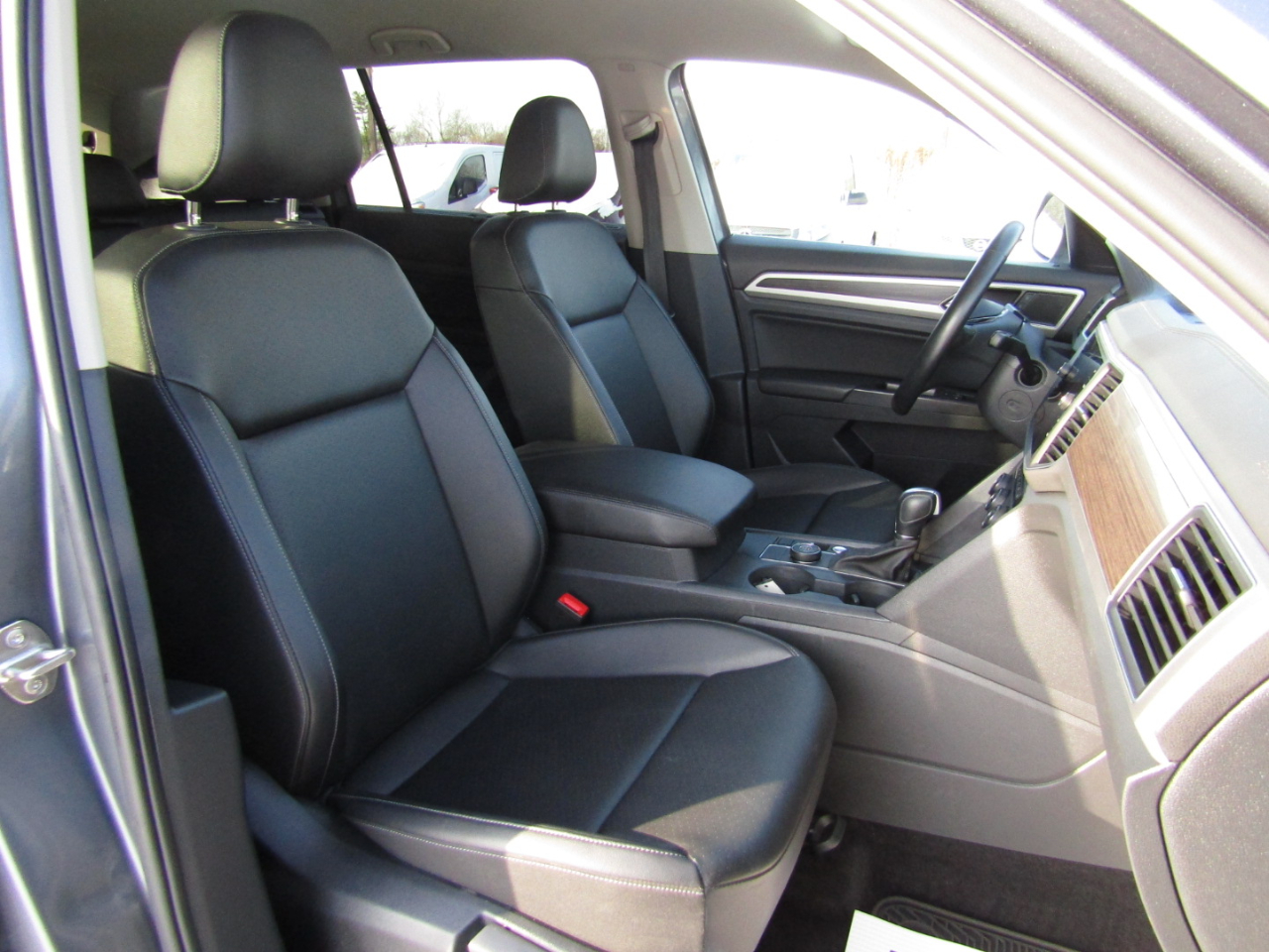 Volkswagen Atlas V6 SE w/Technology AWD 2018