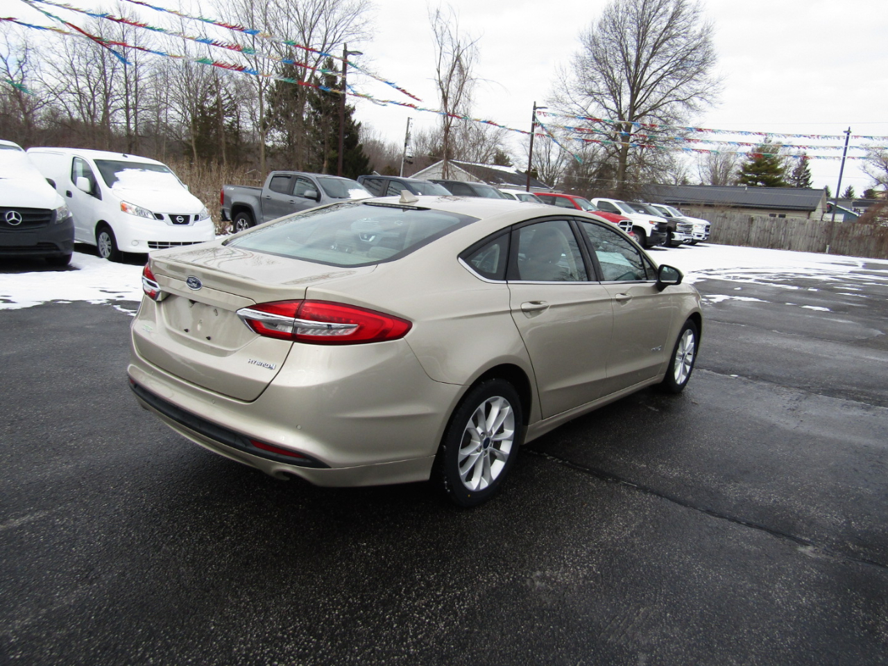 Ford Fusion Hybrid SE 2019