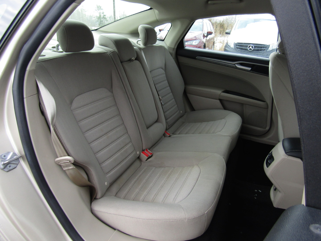 Ford Fusion Hybrid SE 2019