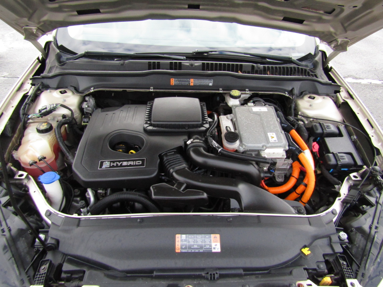 Ford Fusion Hybrid SE 2019