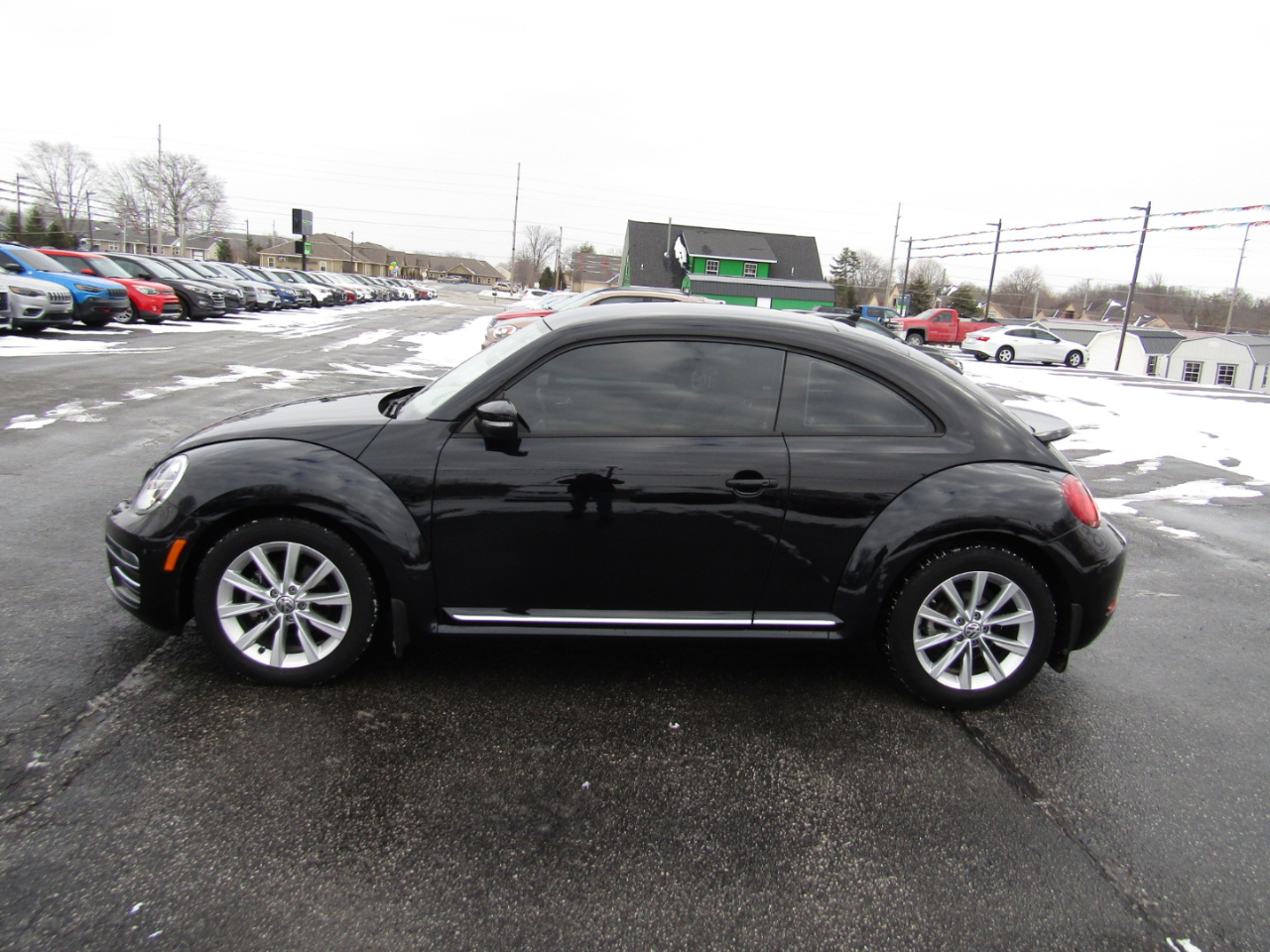 Volkswagen Beetle 1.8T SE 2017