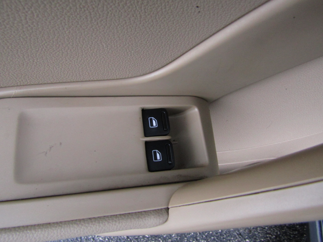 Volkswagen Beetle 1.8T SE 2017