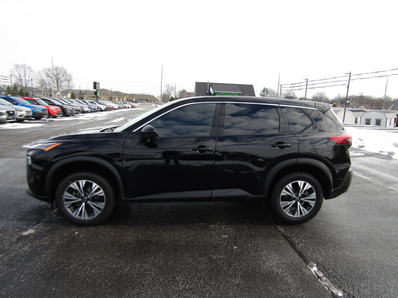 Nissan Rogue SV 2021