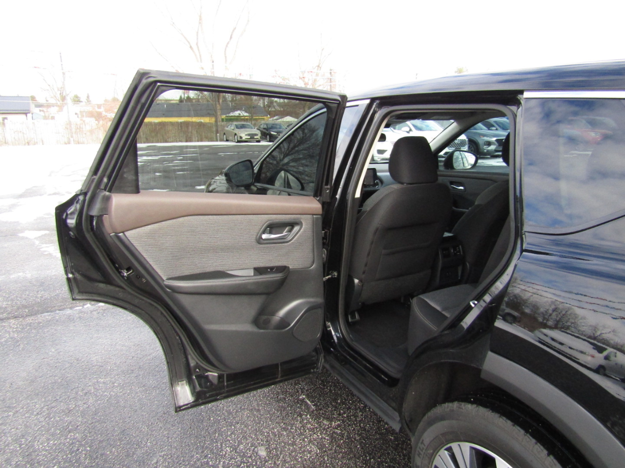 Nissan Rogue SV 2021