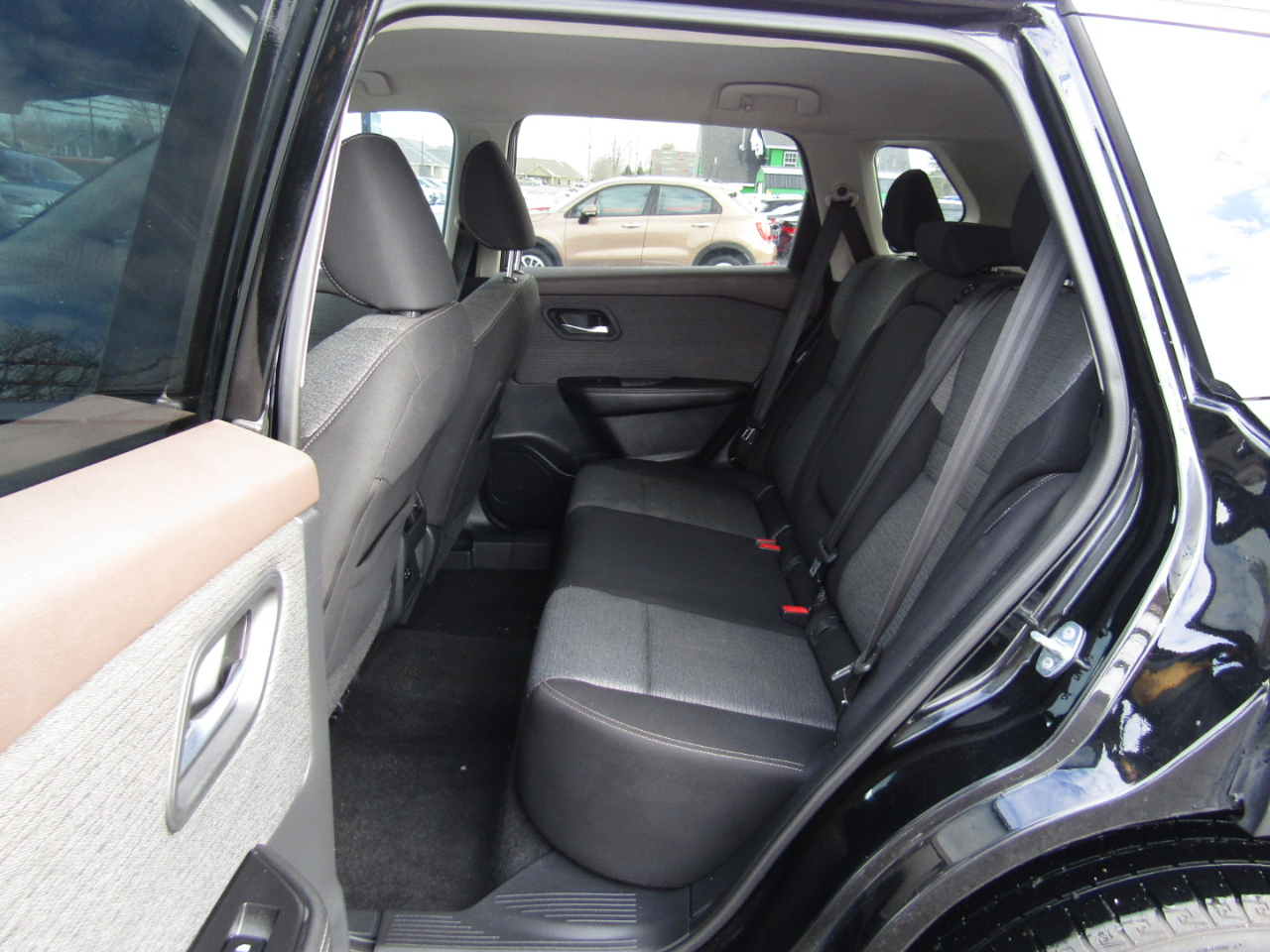 Nissan Rogue SV 2021