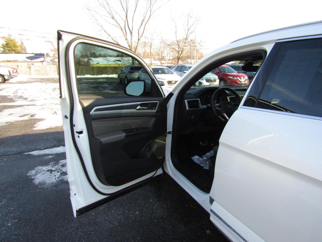 Volkswagen Atlas Cross Sport V6 SEL Premium R-Line 4MOTION 2021