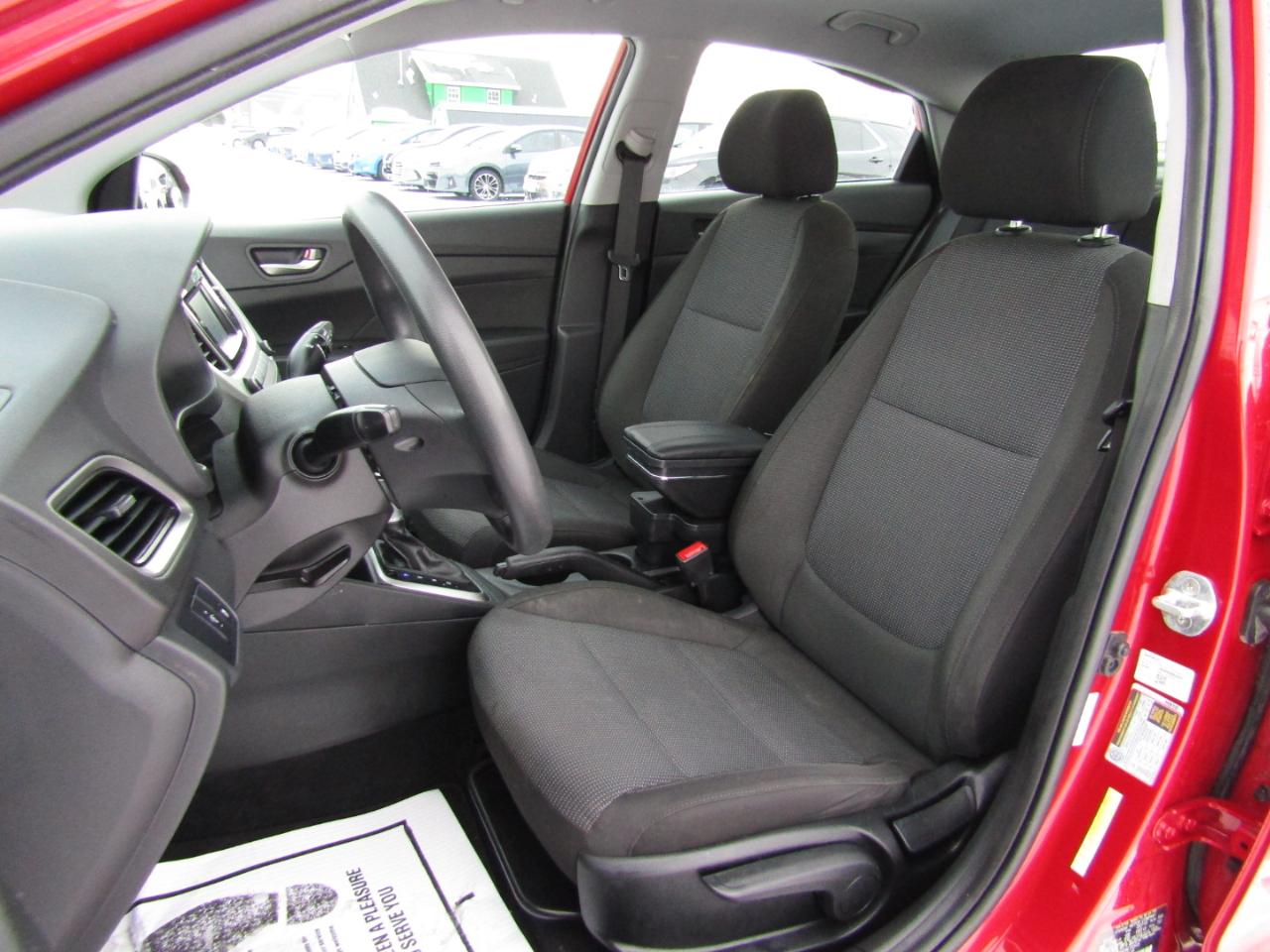 Hyundai Accent SE 2022