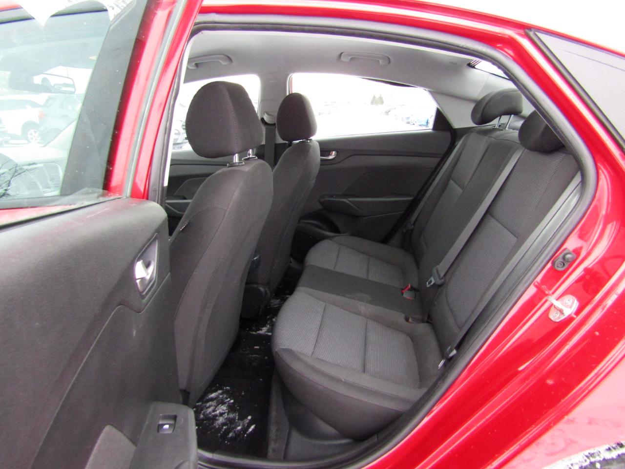 Hyundai Accent SE 2022