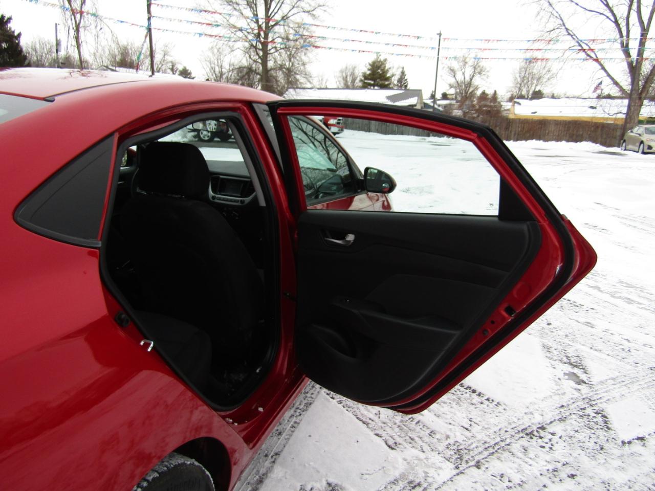 Hyundai Accent SE 2022