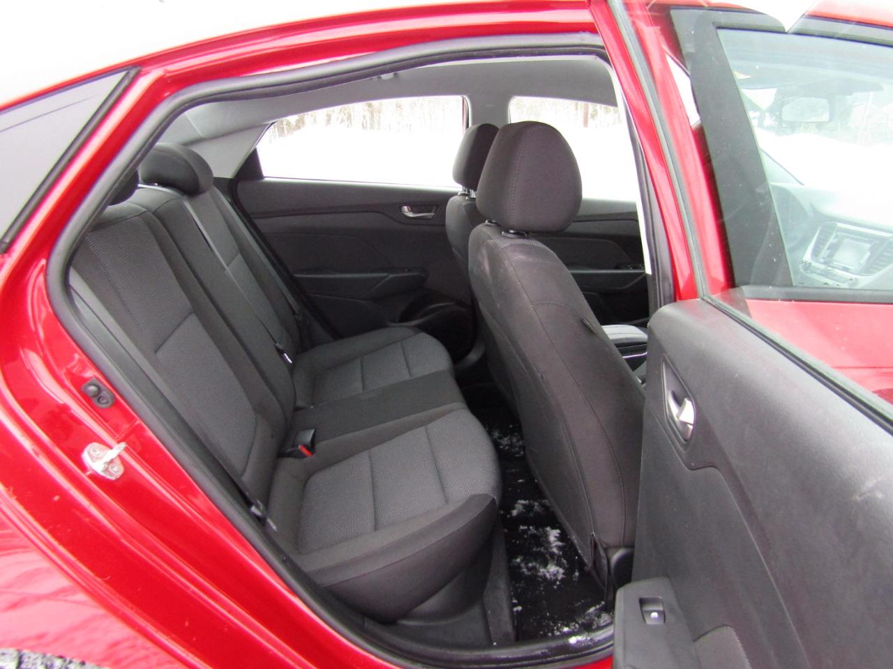 Hyundai Accent SE 2022