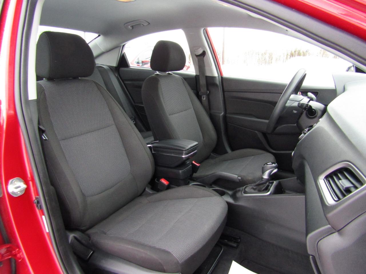 Hyundai Accent SE 2022